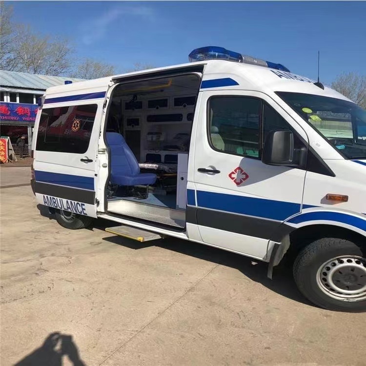 合山私人长途救护车出租转院回家